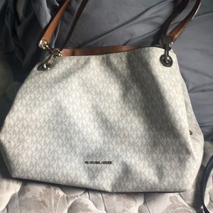Michael Kors Hangbag
